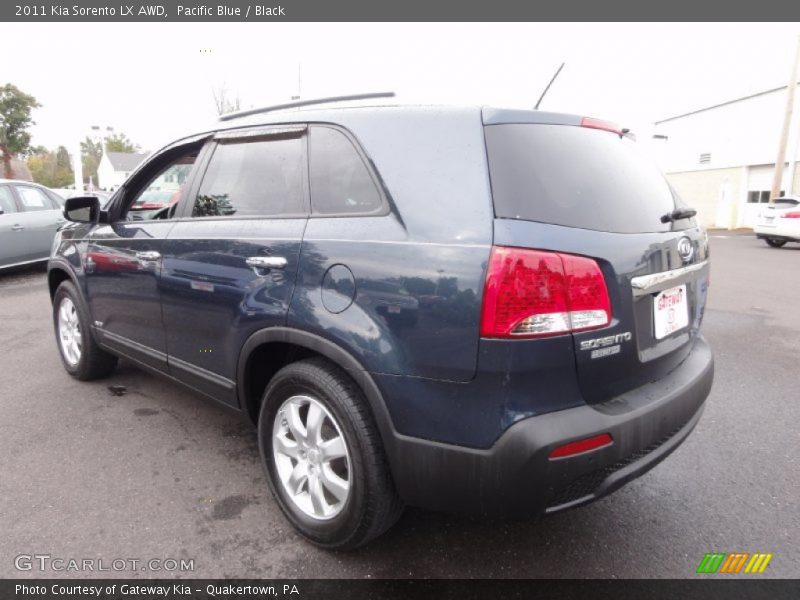 Pacific Blue / Black 2011 Kia Sorento LX AWD