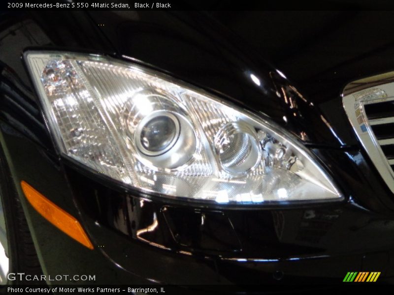 Black / Black 2009 Mercedes-Benz S 550 4Matic Sedan