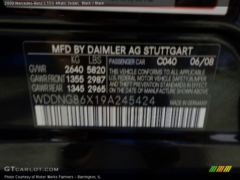 Black / Black 2009 Mercedes-Benz S 550 4Matic Sedan