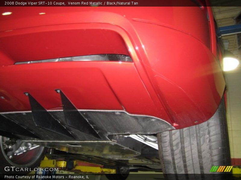 Undercarriage of 2008 Viper SRT-10 Coupe