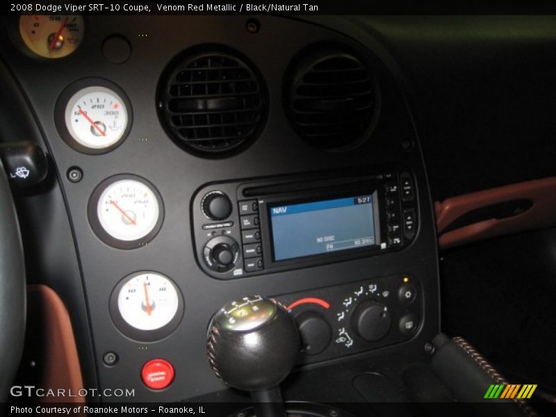 Controls of 2008 Viper SRT-10 Coupe