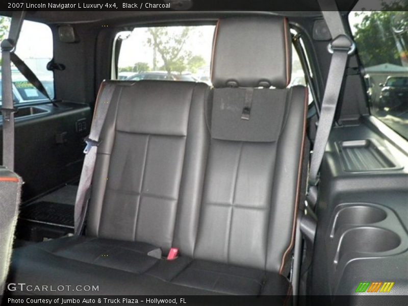 Black / Charcoal 2007 Lincoln Navigator L Luxury 4x4