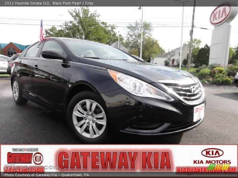Black Plum Pearl / Gray 2011 Hyundai Sonata GLS