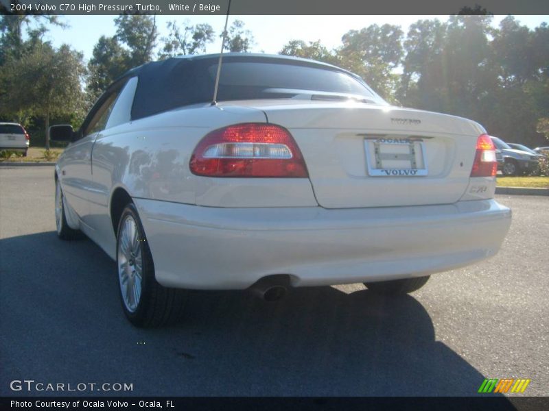 White / Beige 2004 Volvo C70 High Pressure Turbo