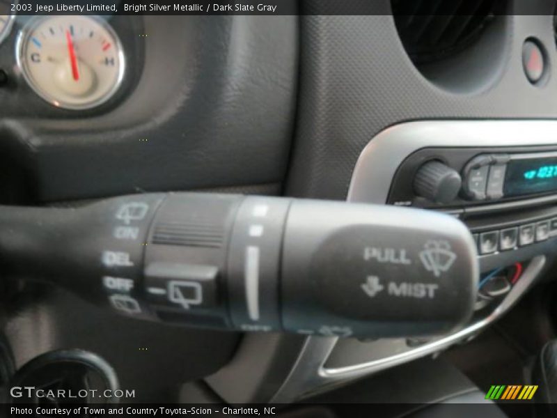 Bright Silver Metallic / Dark Slate Gray 2003 Jeep Liberty Limited