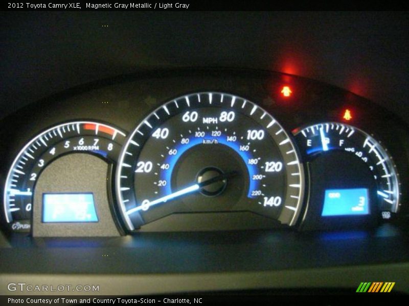 Magnetic Gray Metallic / Light Gray 2012 Toyota Camry XLE
