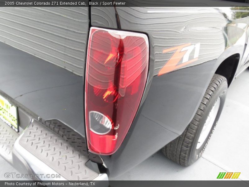 Black / Sport Pewter 2005 Chevrolet Colorado Z71 Extended Cab