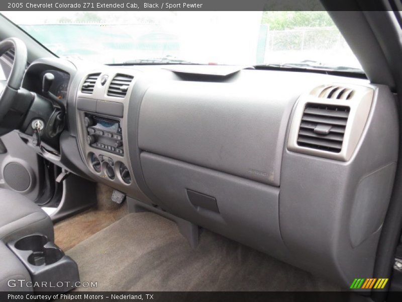 Black / Sport Pewter 2005 Chevrolet Colorado Z71 Extended Cab