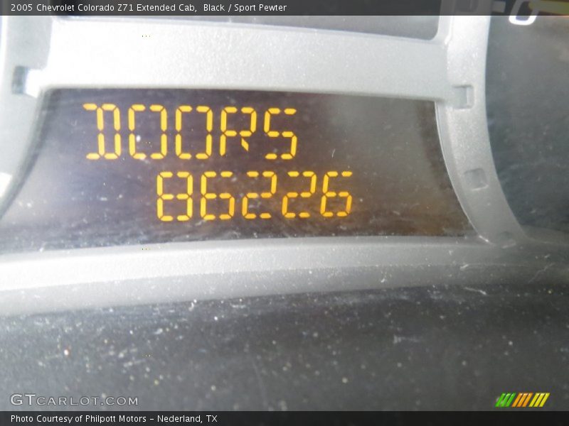 Black / Sport Pewter 2005 Chevrolet Colorado Z71 Extended Cab