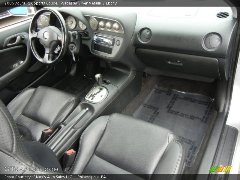 Dashboard of 2006 RSX Sports Coupe
