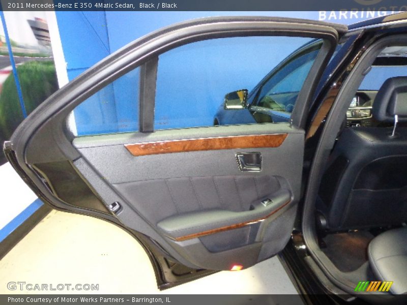 Black / Black 2011 Mercedes-Benz E 350 4Matic Sedan