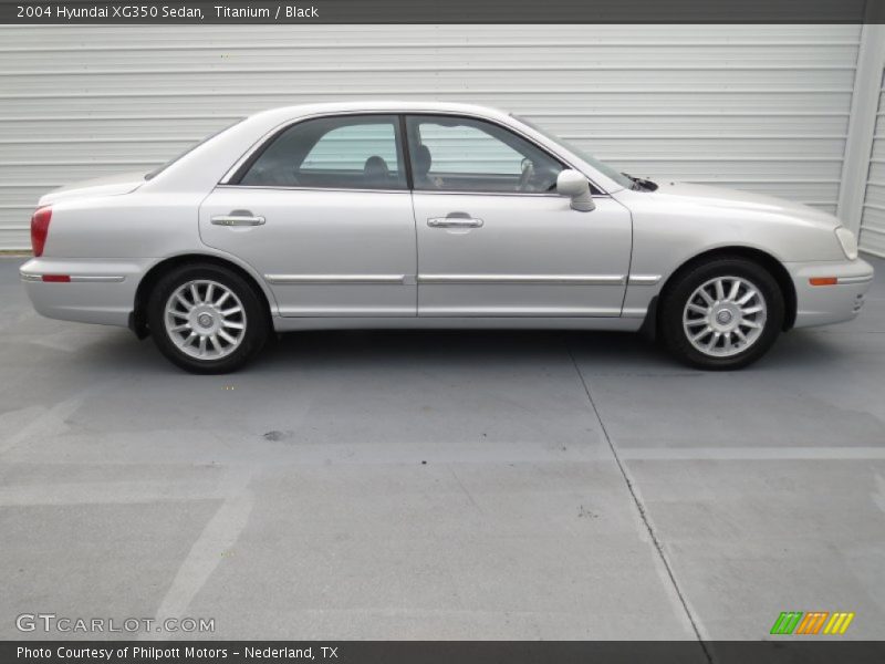 Titanium / Black 2004 Hyundai XG350 Sedan