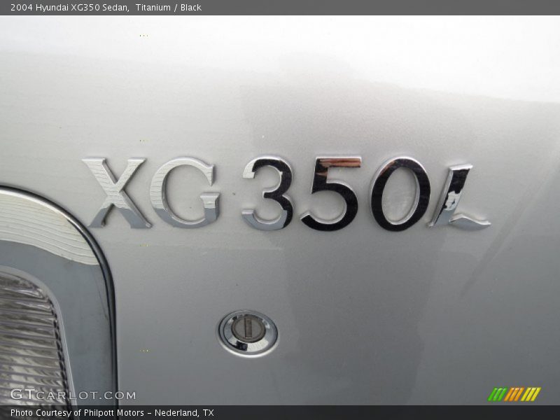 Titanium / Black 2004 Hyundai XG350 Sedan