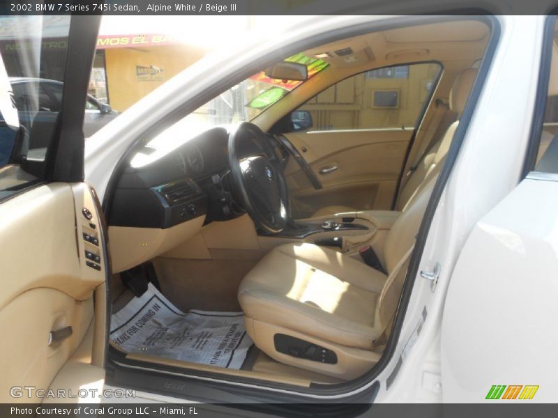 Alpine White / Beige III 2002 BMW 7 Series 745i Sedan