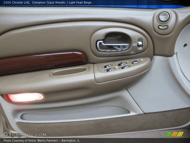 Cinnamon Glaze Metallic / Light Pearl Beige 2000 Chrysler LHS