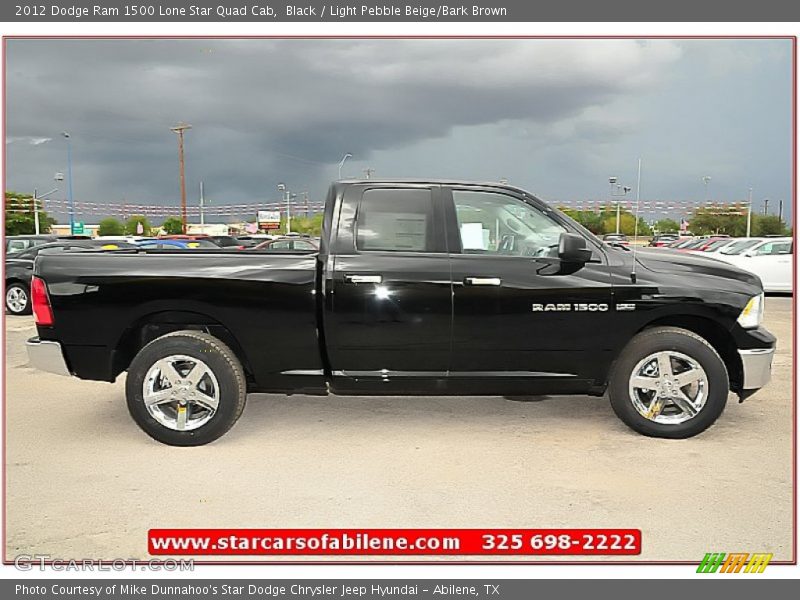Black / Light Pebble Beige/Bark Brown 2012 Dodge Ram 1500 Lone Star Quad Cab