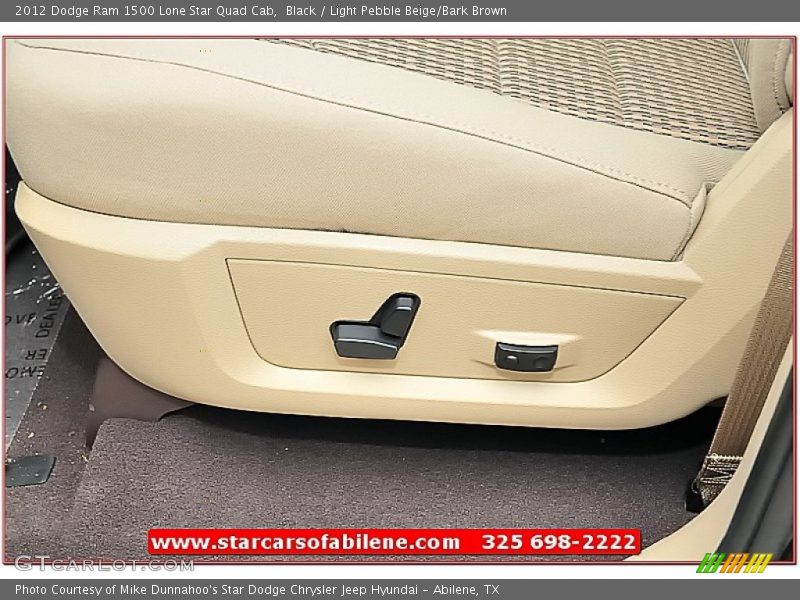 Black / Light Pebble Beige/Bark Brown 2012 Dodge Ram 1500 Lone Star Quad Cab