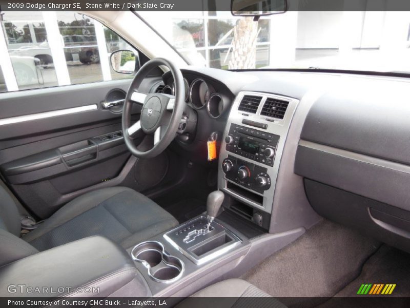 Stone White / Dark Slate Gray 2009 Dodge Charger SE