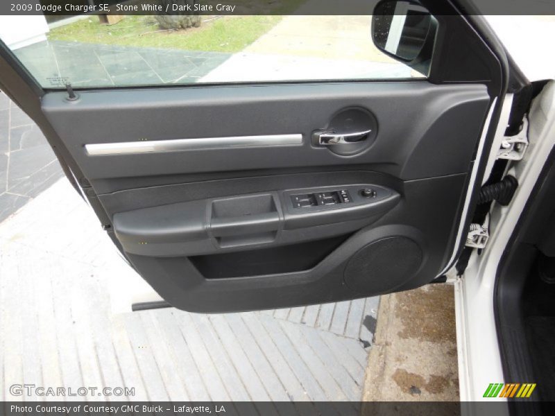 Stone White / Dark Slate Gray 2009 Dodge Charger SE