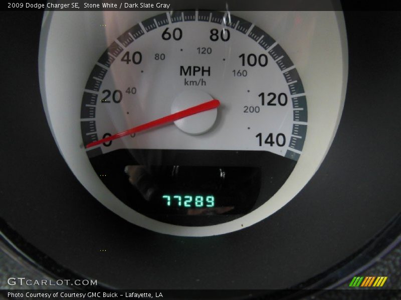 Stone White / Dark Slate Gray 2009 Dodge Charger SE