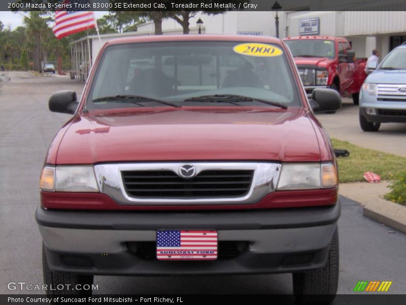 Toreador Red Metallic / Gray 2000 Mazda B-Series Truck B3000 SE Extended Cab