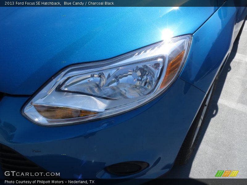 Blue Candy / Charcoal Black 2013 Ford Focus SE Hatchback