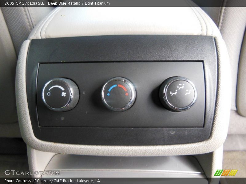 Deep Blue Metallic / Light Titanium 2009 GMC Acadia SLE