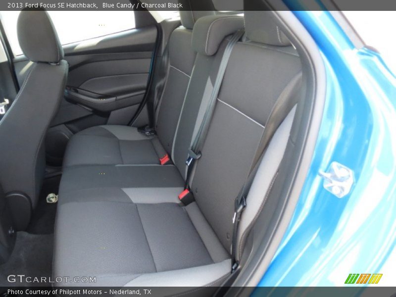 Blue Candy / Charcoal Black 2013 Ford Focus SE Hatchback