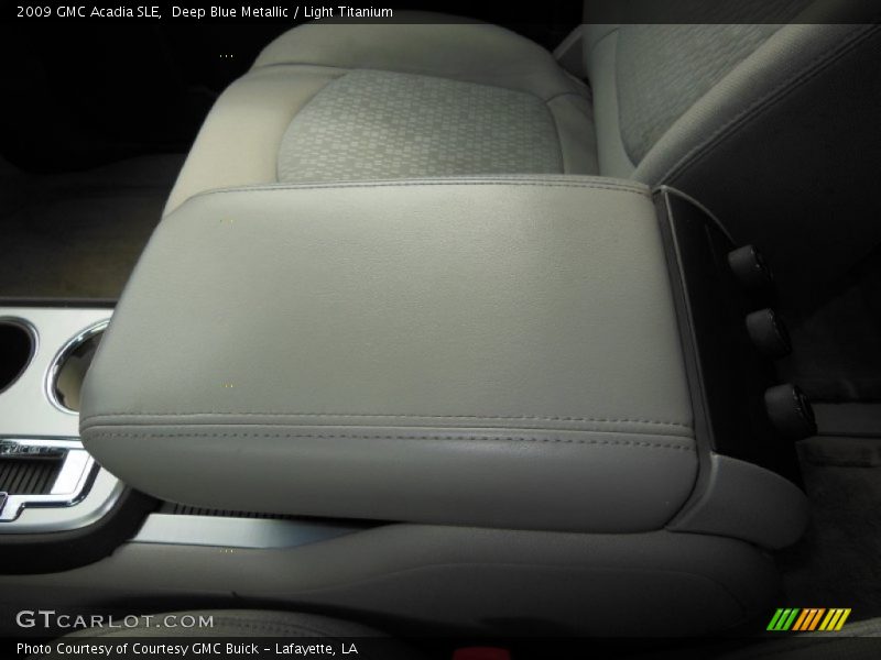 Deep Blue Metallic / Light Titanium 2009 GMC Acadia SLE