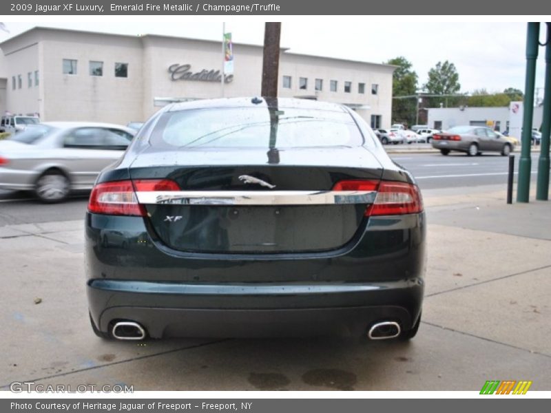 Emerald Fire Metallic / Champagne/Truffle 2009 Jaguar XF Luxury
