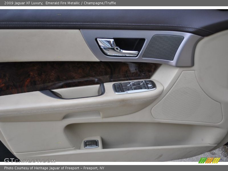Emerald Fire Metallic / Champagne/Truffle 2009 Jaguar XF Luxury