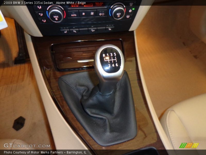 Alpine White / Beige 2009 BMW 3 Series 335xi Sedan