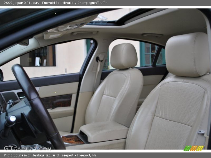 Emerald Fire Metallic / Champagne/Truffle 2009 Jaguar XF Luxury