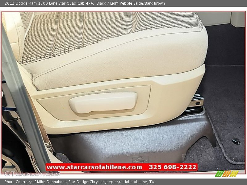 Black / Light Pebble Beige/Bark Brown 2012 Dodge Ram 1500 Lone Star Quad Cab 4x4