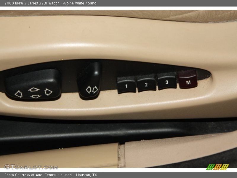 Alpine White / Sand 2000 BMW 3 Series 323i Wagon