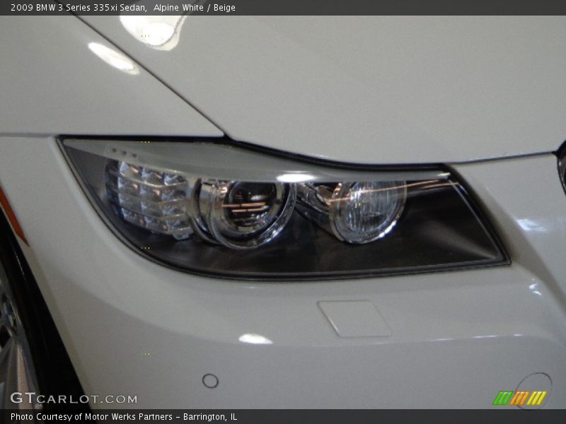 Alpine White / Beige 2009 BMW 3 Series 335xi Sedan