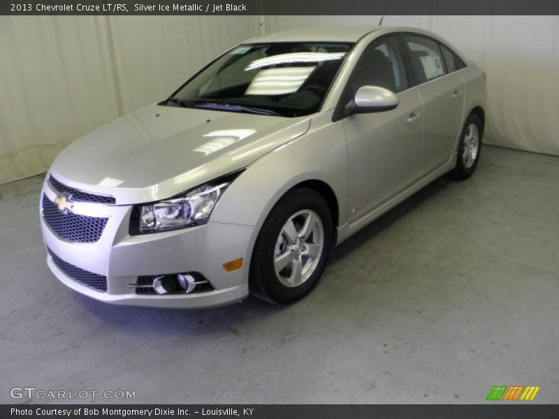 Silver Ice Metallic / Jet Black 2013 Chevrolet Cruze LT/RS