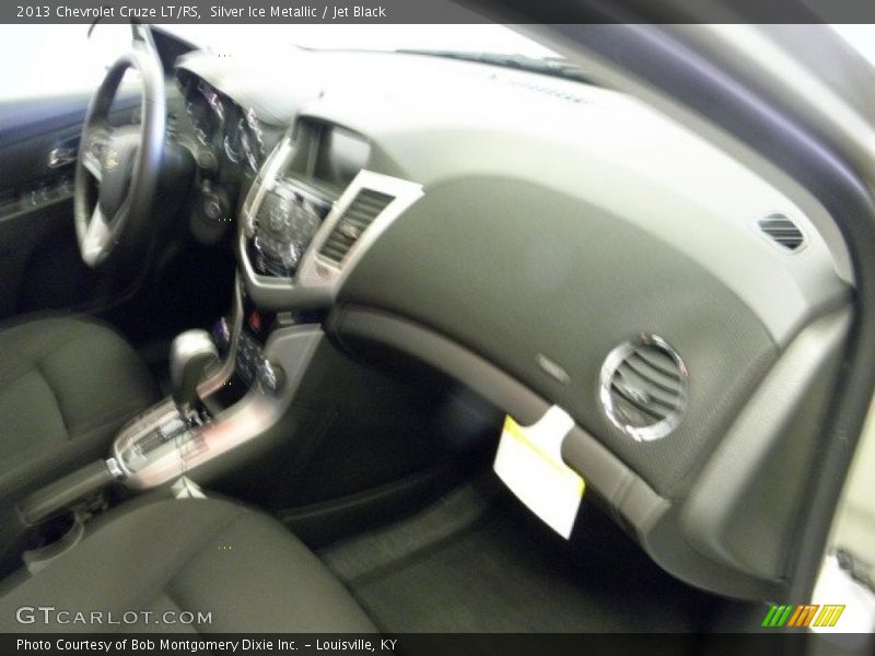 Silver Ice Metallic / Jet Black 2013 Chevrolet Cruze LT/RS