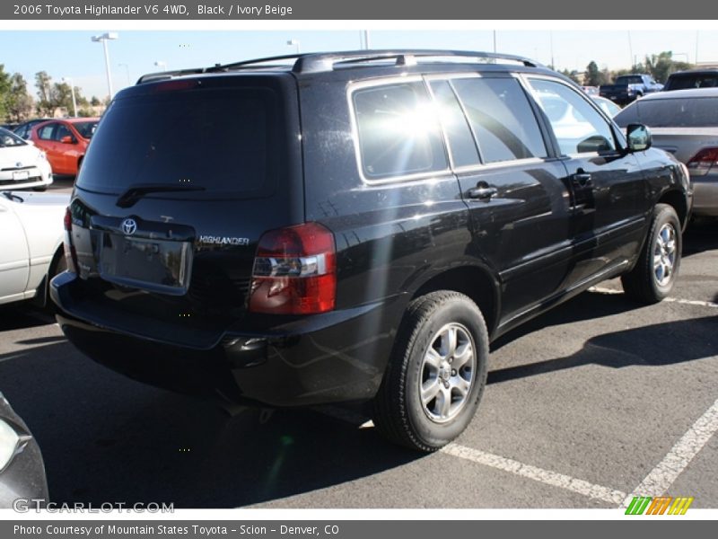 Black / Ivory Beige 2006 Toyota Highlander V6 4WD