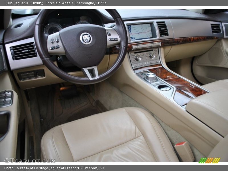 Porcelain White / Champagne/Truffle 2009 Jaguar XF Luxury