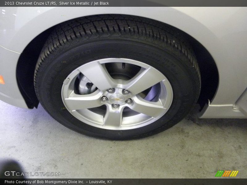 Silver Ice Metallic / Jet Black 2013 Chevrolet Cruze LT/RS