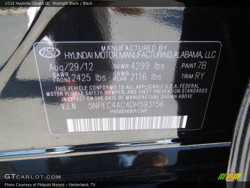 Midnight Black / Black 2013 Hyundai Sonata SE