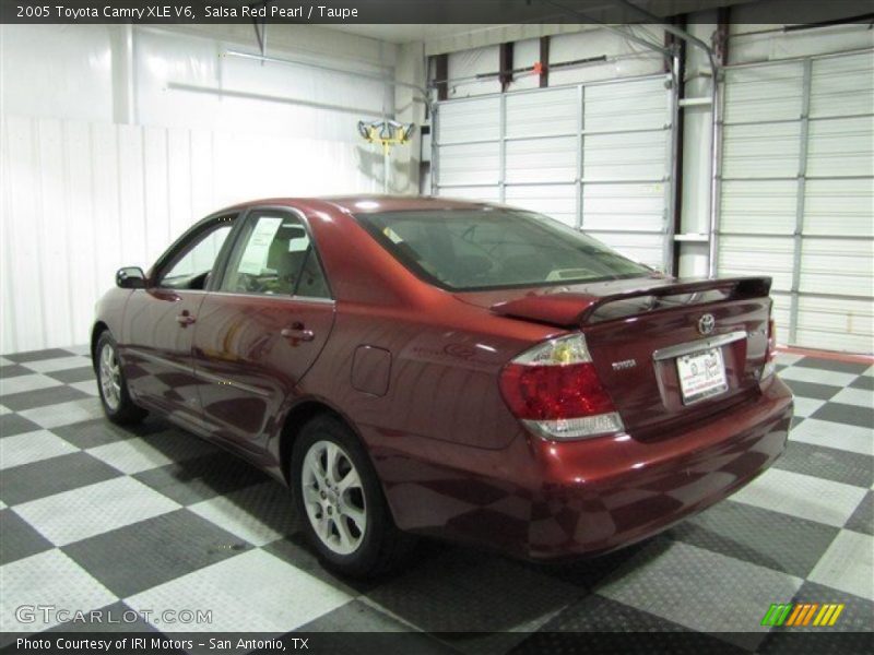 Salsa Red Pearl / Taupe 2005 Toyota Camry XLE V6
