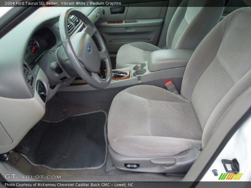 Front Seat of 2004 Taurus SEL Sedan