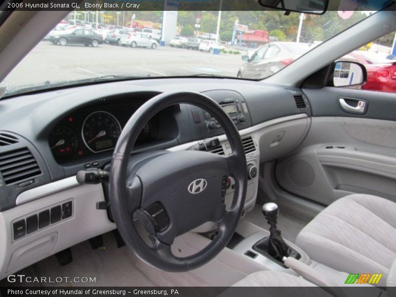 Ebony Black / Gray 2006 Hyundai Sonata GL