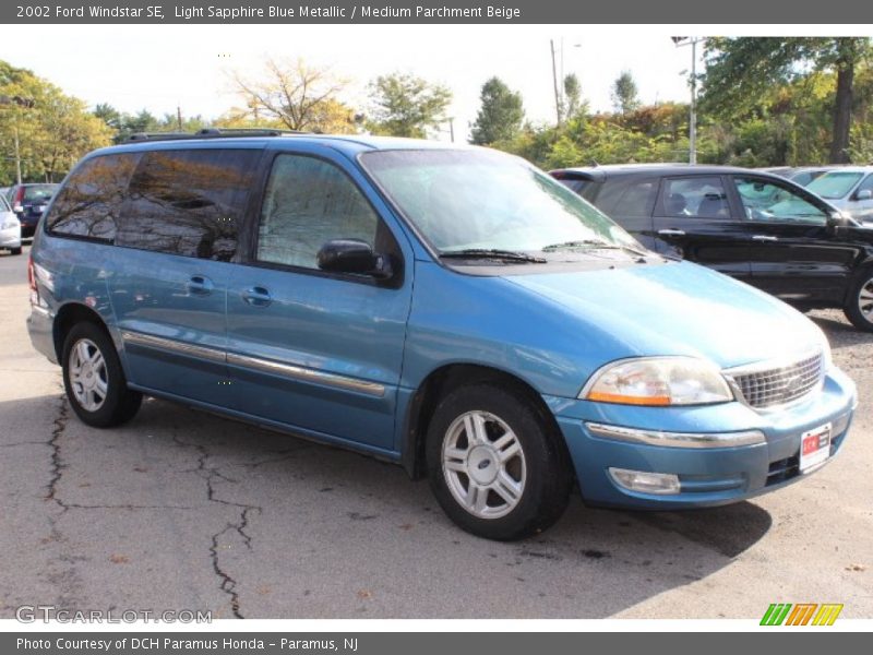 Light Sapphire Blue Metallic / Medium Parchment Beige 2002 Ford Windstar SE