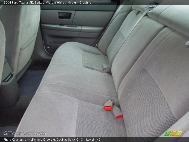 Rear Seat of 2004 Taurus SEL Sedan