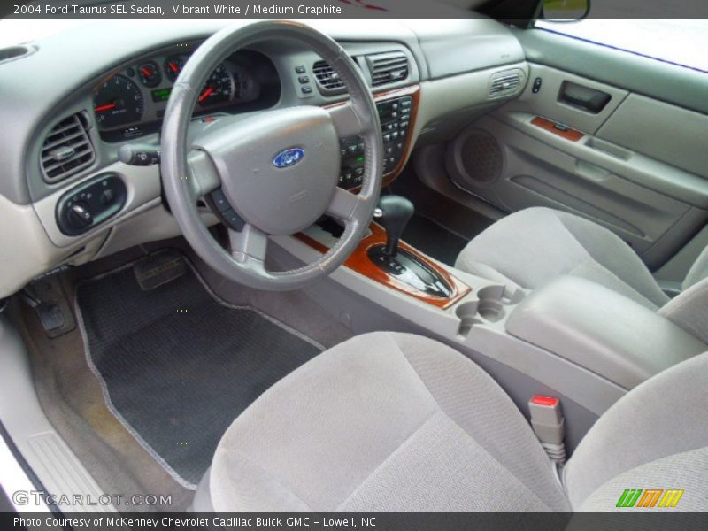 Medium Graphite Interior - 2004 Taurus SEL Sedan 