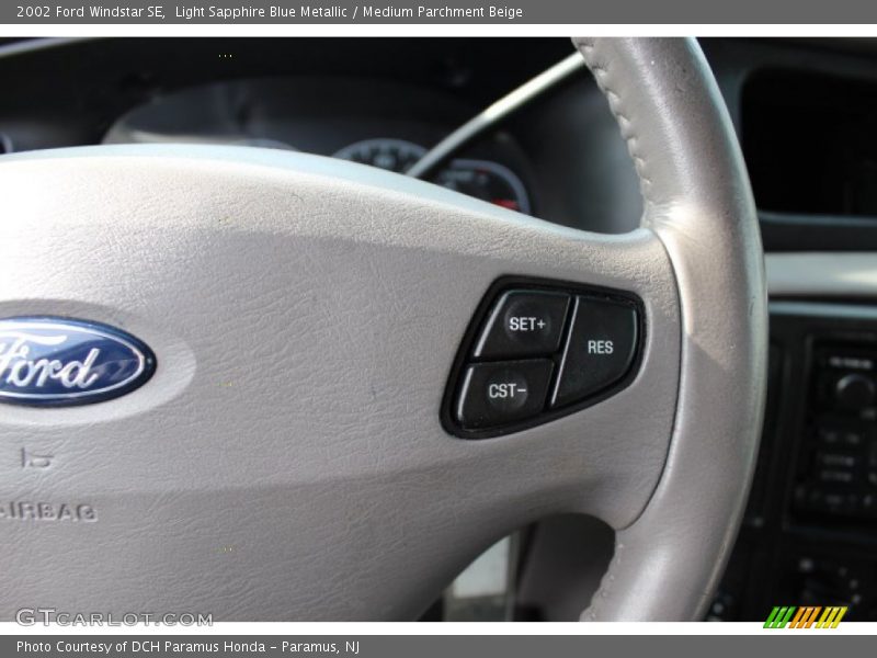 Light Sapphire Blue Metallic / Medium Parchment Beige 2002 Ford Windstar SE