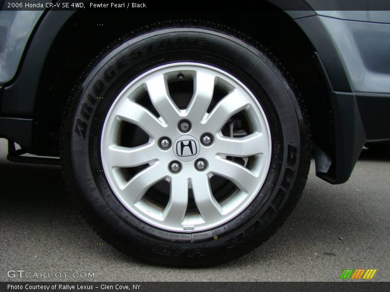 Pewter Pearl / Black 2006 Honda CR-V SE 4WD